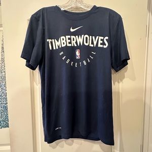 Nike Brand Timberwolves Tee, Size Medium